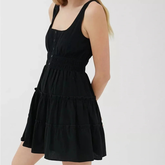 Urban Outfitters Heather Tiered Ruffle Mini Dress Navy Size Medium - Picture 9 of 10